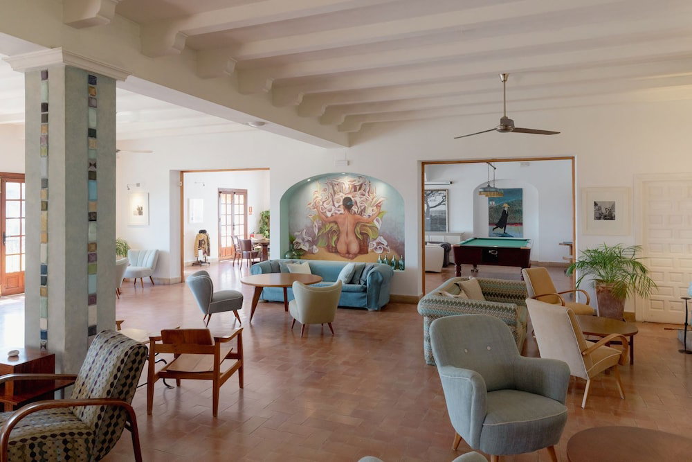 Hotel Punta Sur
