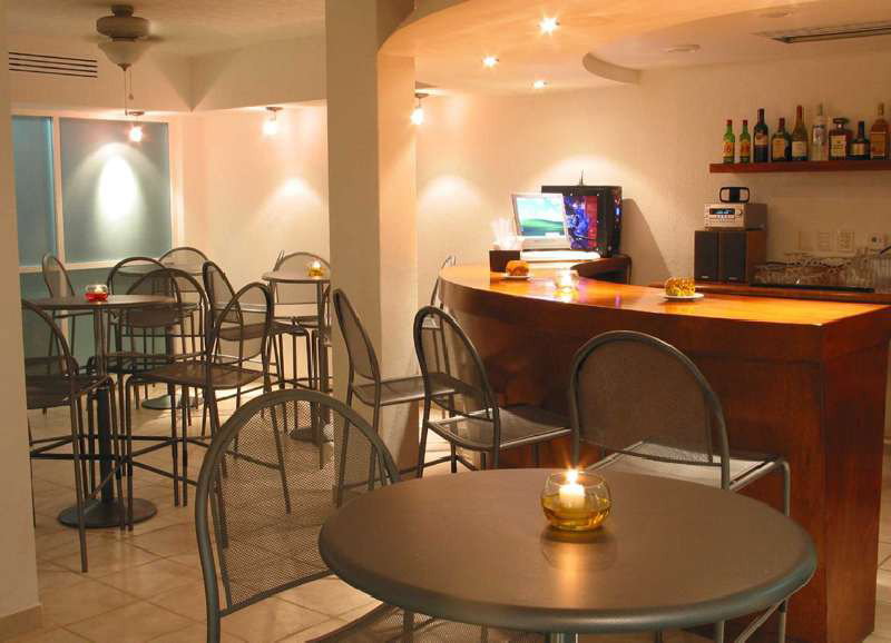 Terracaribe Hotel - In Cancun (Downtown Cancun)