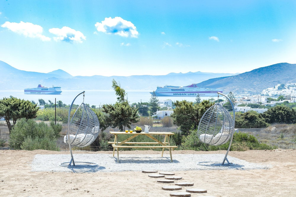 Aelia Suites Milos