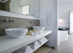 Hotel Santa Maria Luxury Suites And Spa cazare Milos