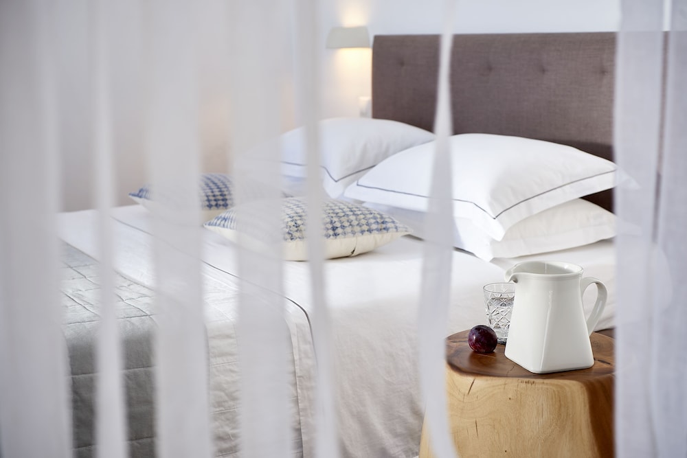 Santa Maria Luxury Suites And Spa