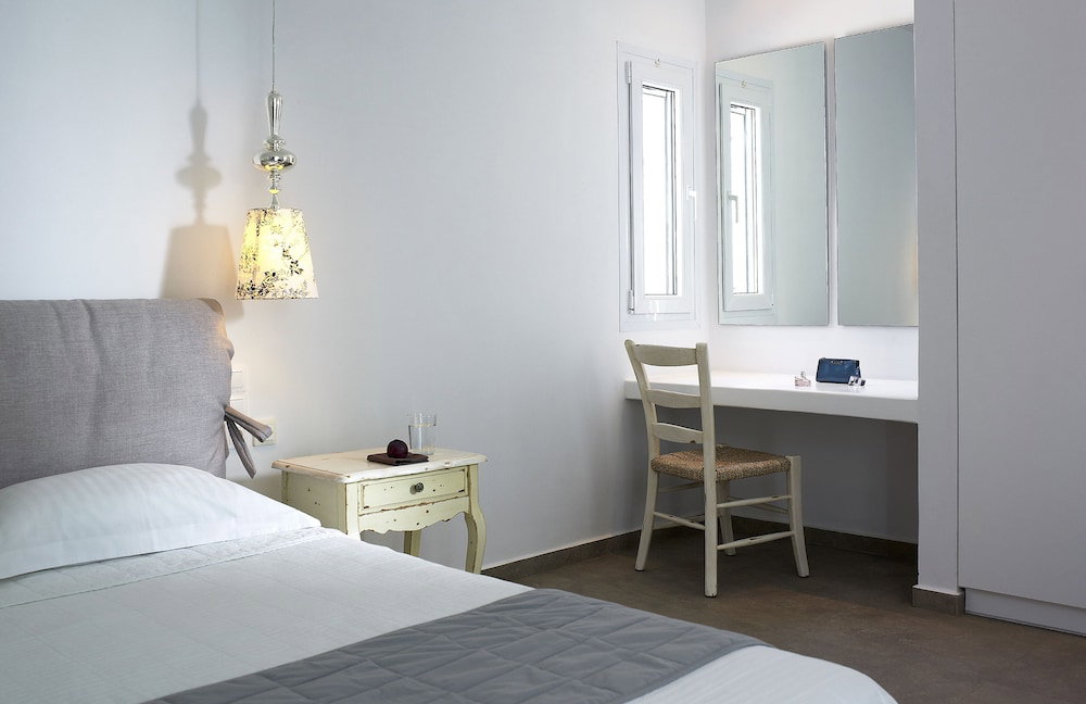 Santa Maria Luxury Suites And Spa