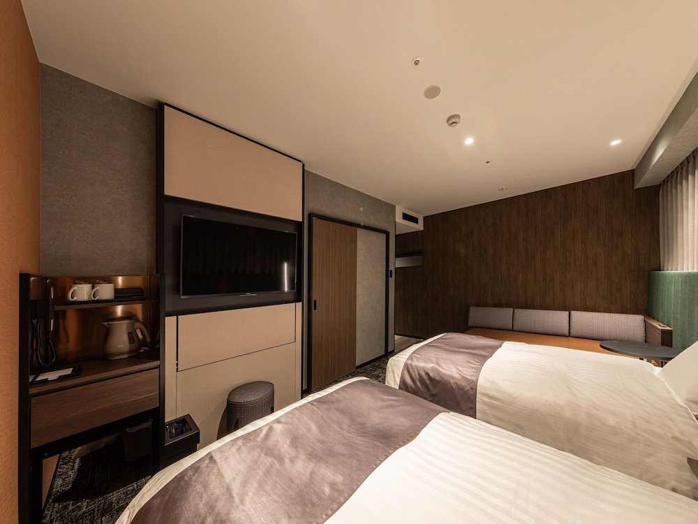 Kobe Plaza Hotel