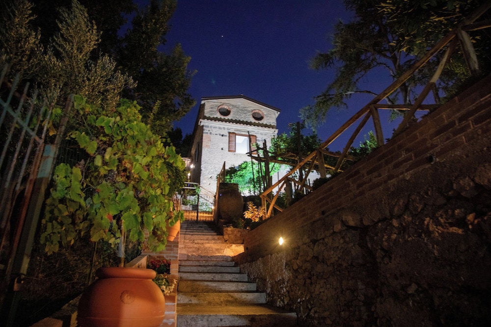 Il Melograno In Costa D'Amalfi