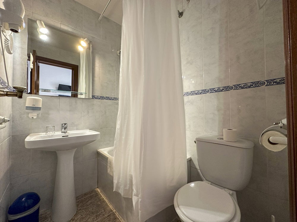 Hotel Pensión Recogidas