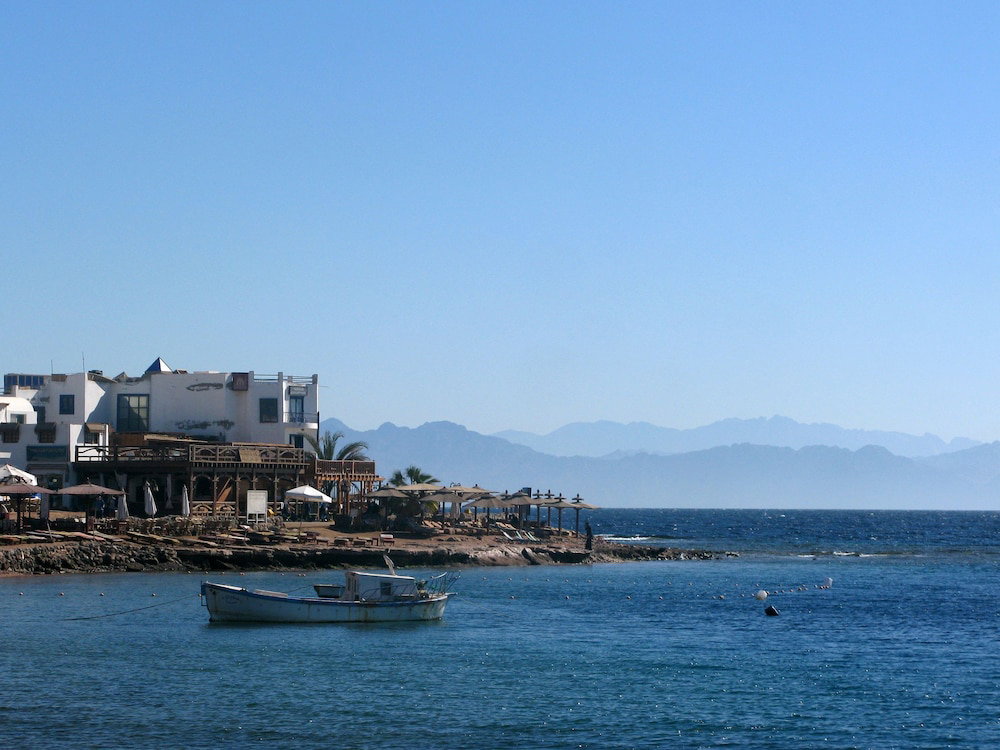 Red Sea Relax