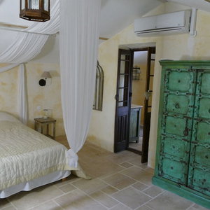 Hotel Mas Du Puits Damour cazare Orange