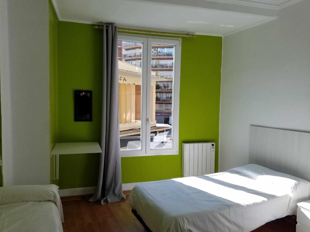 Russafa Youth Hostel