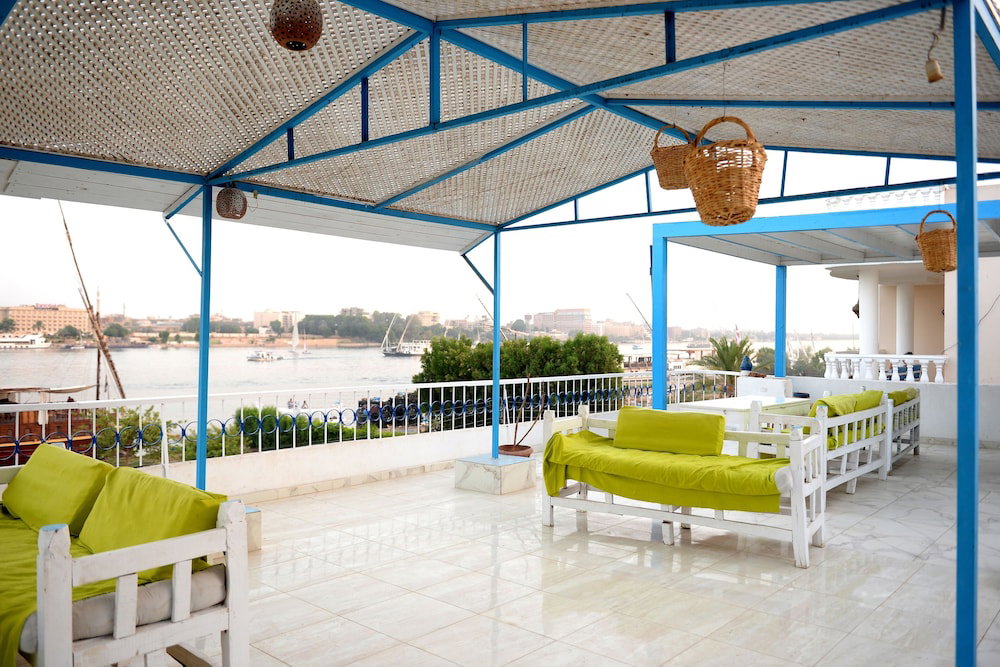 Hotel Luxor Guest House
