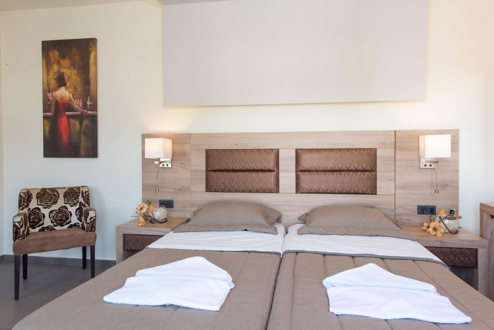 Dionisos Hotel