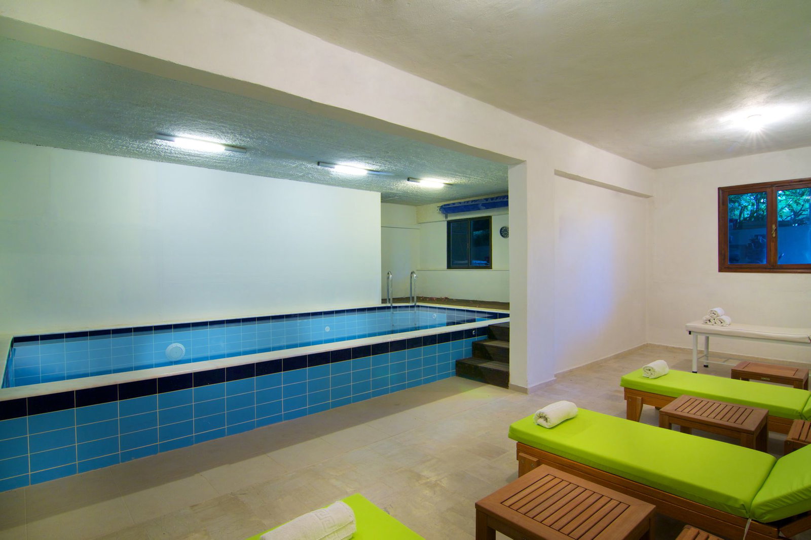 Trefon Hotel Apartments & Suites Crete