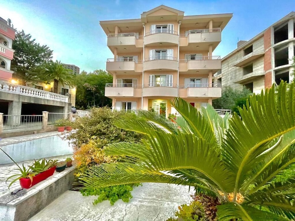 Hotel Apartments Boreta Becici
