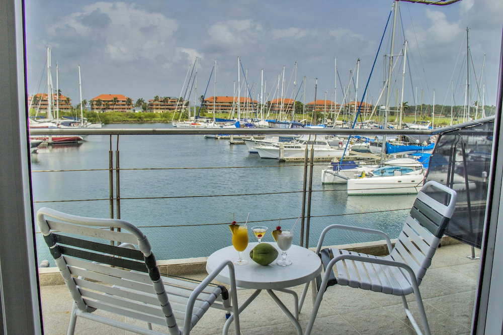 Shelter Bay Marina