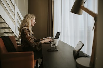 Hotel The Hague Teleport Hotel