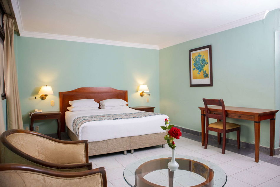 Hotel Faranda Express Puerta Del Sol Barranquilla, A Member Of Radisson Individuals