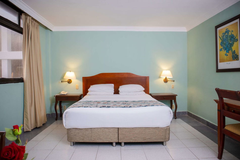 Hotel Faranda Express Puerta Del Sol Barranquilla, A Member Of Radisson Individuals