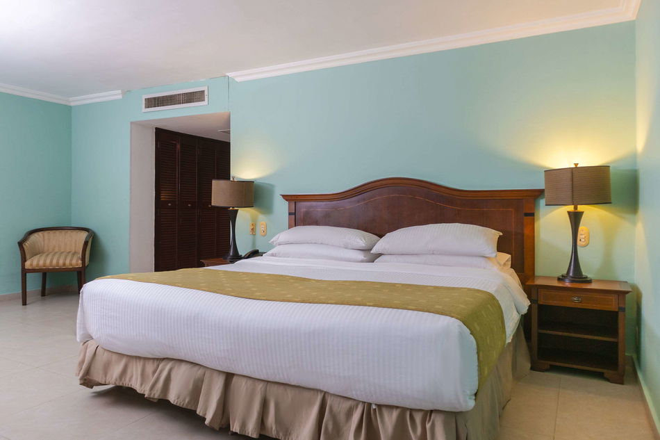 Hotel Faranda Express Puerta Del Sol Barranquilla, A Member Of Radisson Individuals