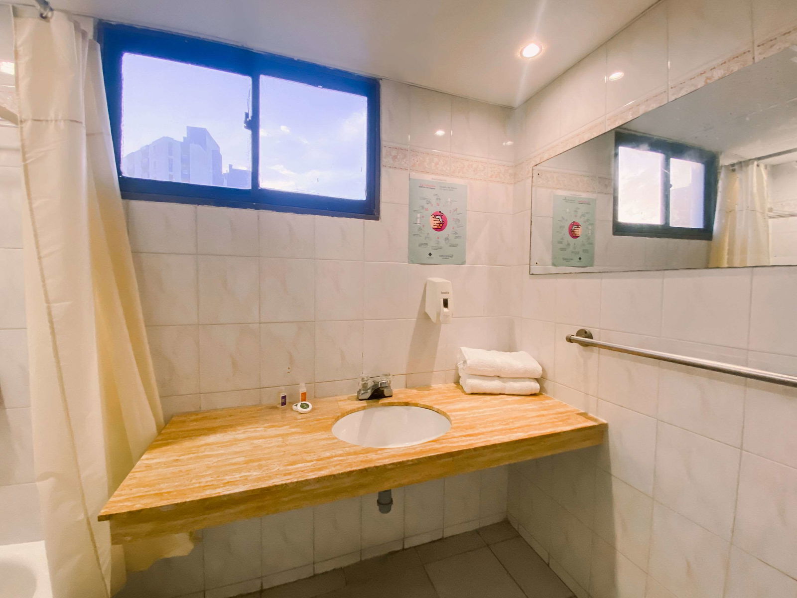 Hotel Faranda Express Puerta Del Sol Barranquilla, A Member Of Radisson Individuals