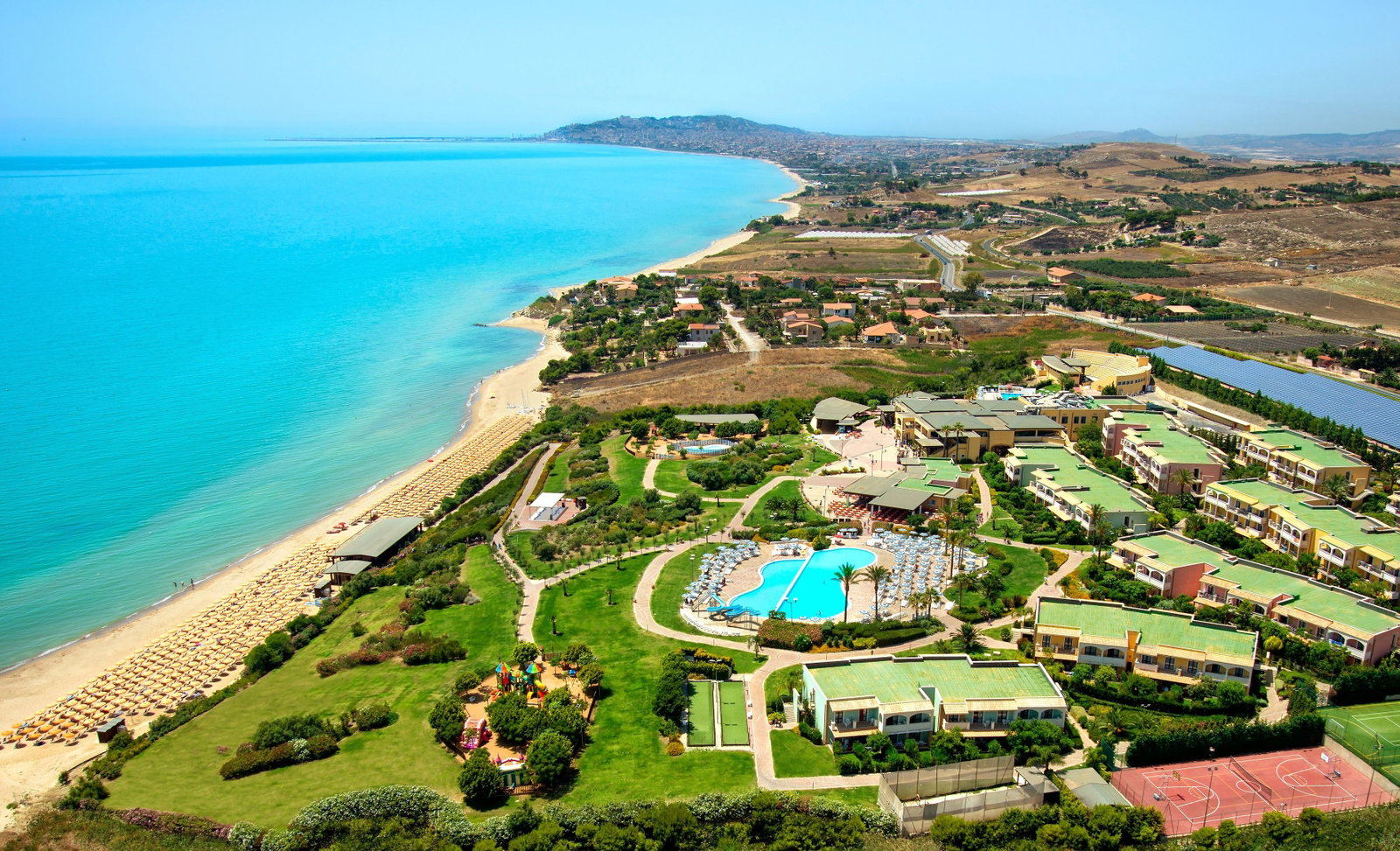 Hotel Serenusa Resort