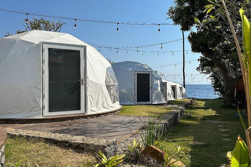 Hotel Glamping @ Pebbles & Fins