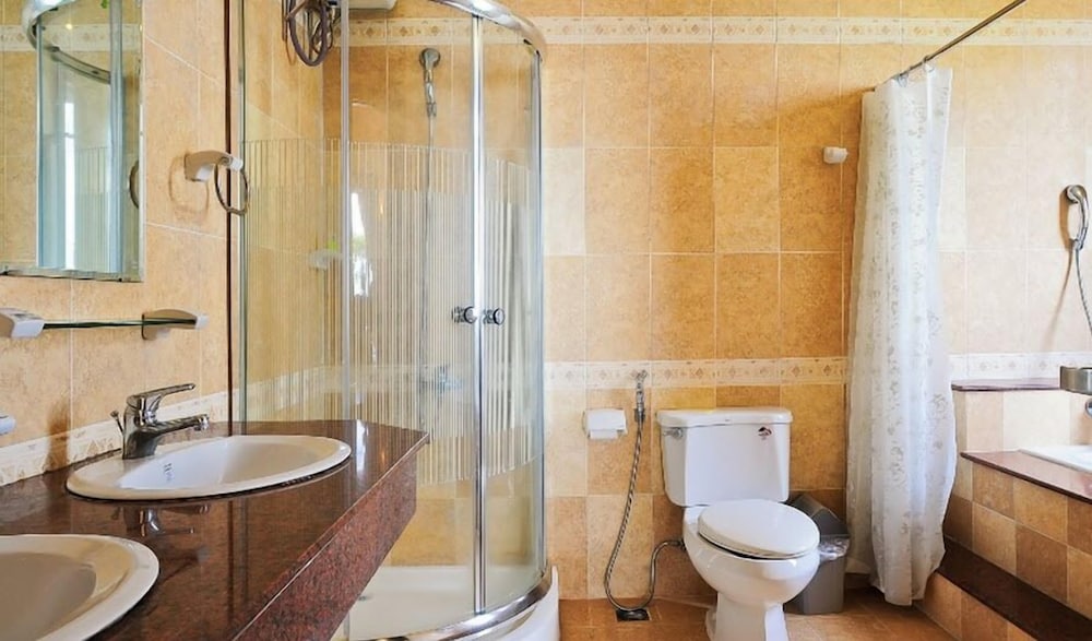 Hotel Beachfront Hotel