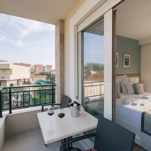 Hotel Villa Royal Apartments cazare Tivat