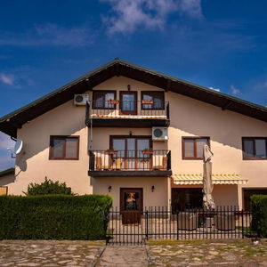 Hotel Complex Lotus cazare Crisan