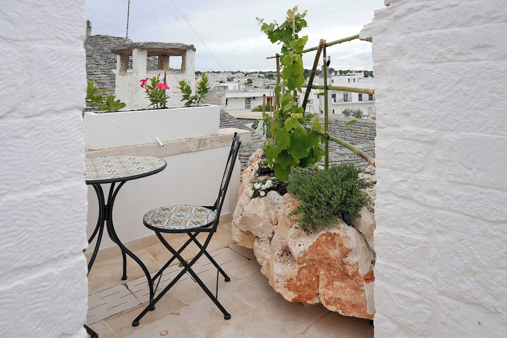 Hotel Trulliocchidipietrahistoricalexperience