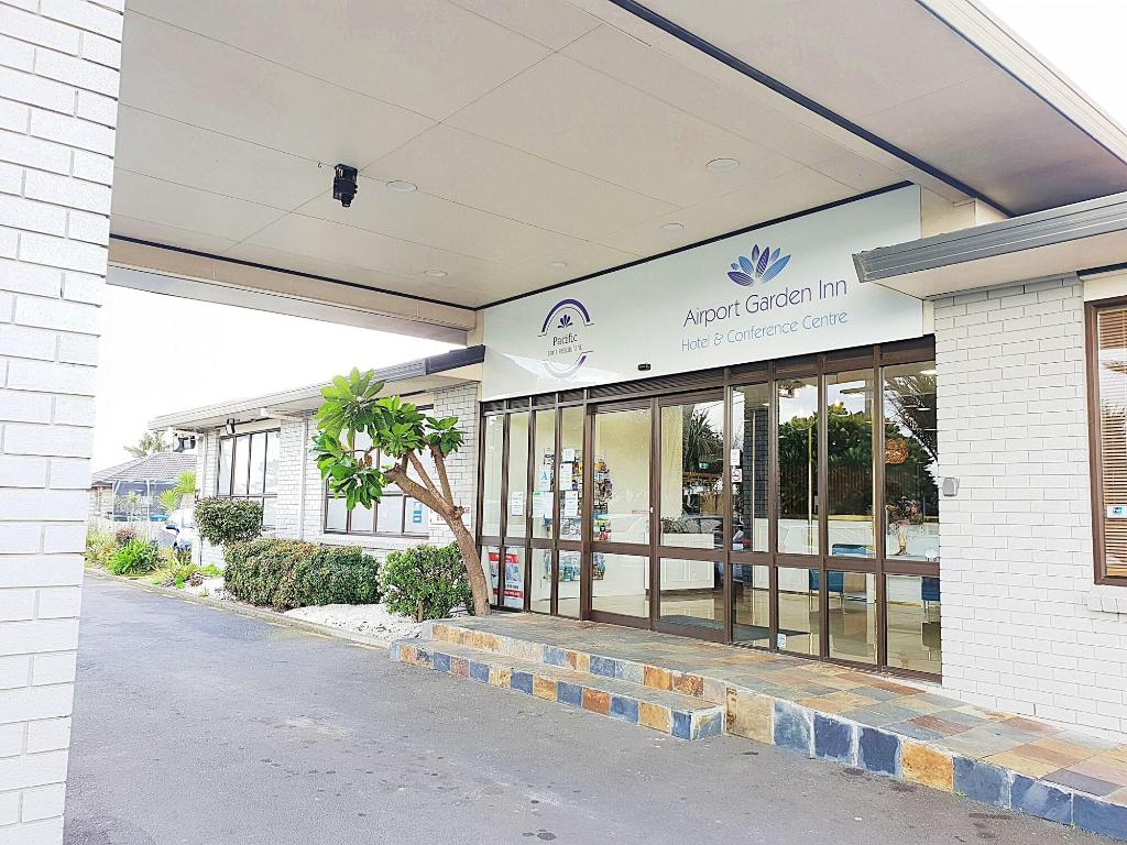 Hotel Airport Garden Inn