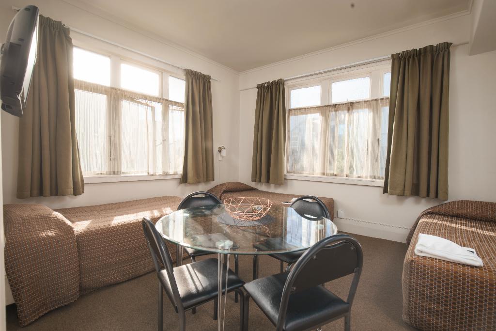 Hotel Kiwi International Hotel