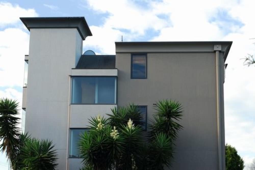 Hotel Off Broadway Motel