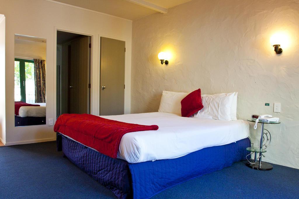 Hotel Parklane Motor Lodge