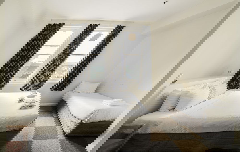 Hotel Albion Of Auckland