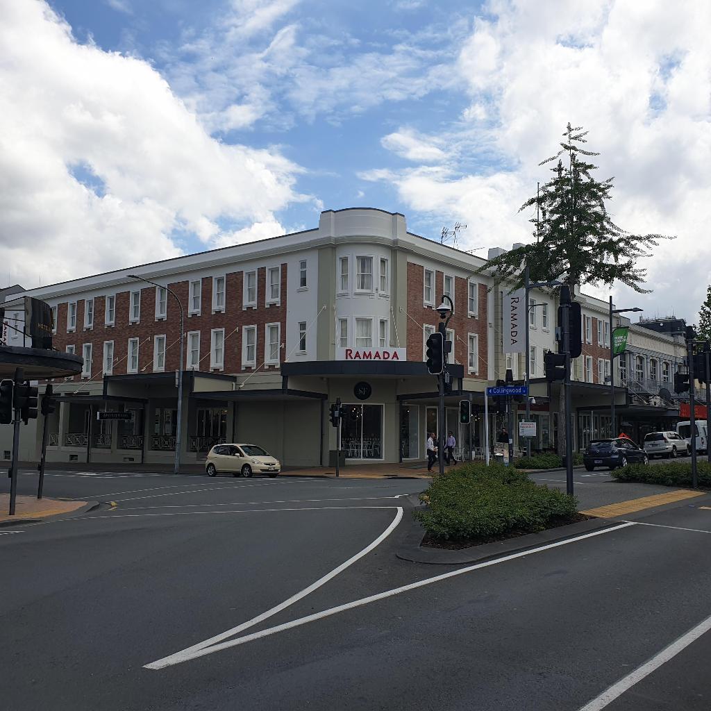 Hotel Ramada By Wyndham Hamilton City Center