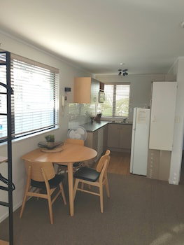 Hotel Capri On Pilot Bay Apartment