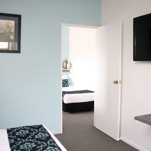 Hotel Camelot On Ulster cazare Hamilton