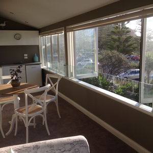 Hotel Cave Rock Guest House cazare Christchurch