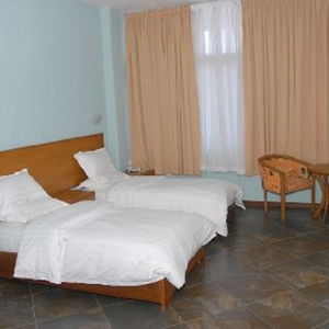 Hotel Robinhood Inn cazare Accra