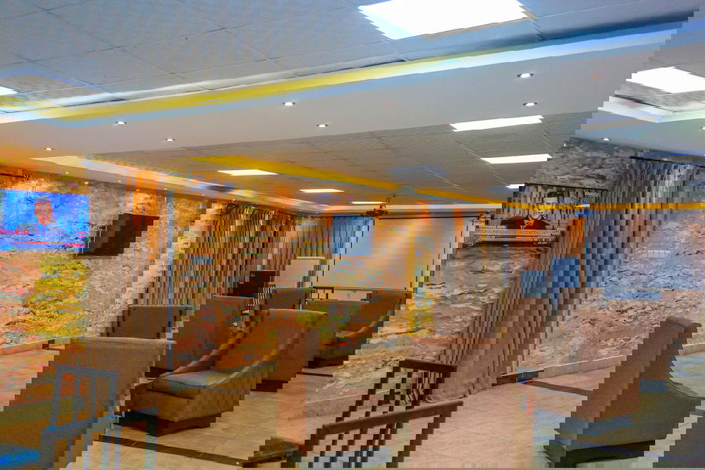 Hotel Midindi Hotel &Amp; Conference Center