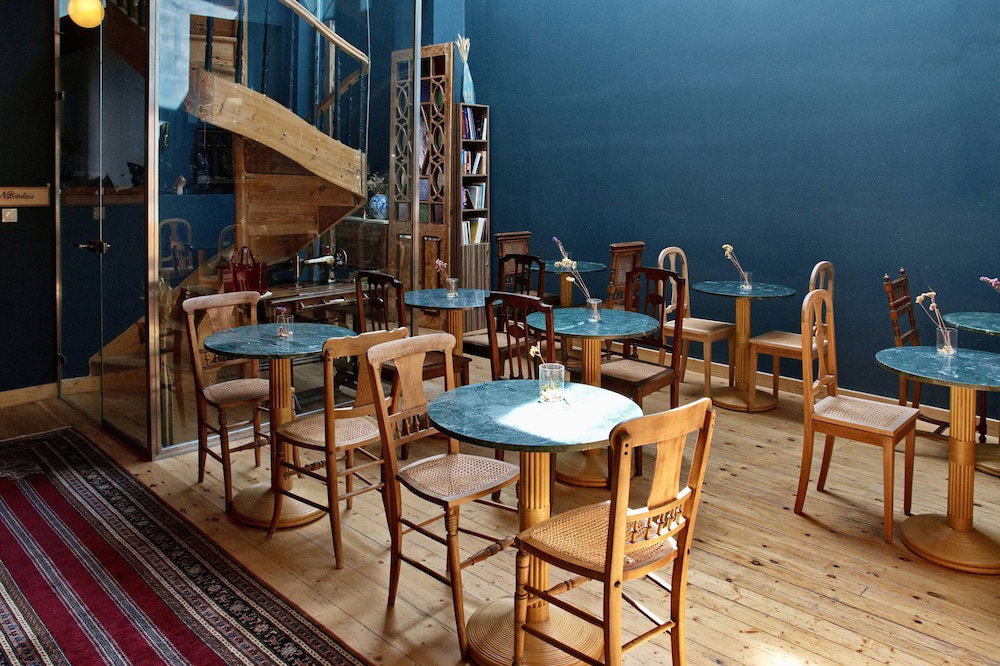 Vasilikon Hotel 1888 The Past Is Present
