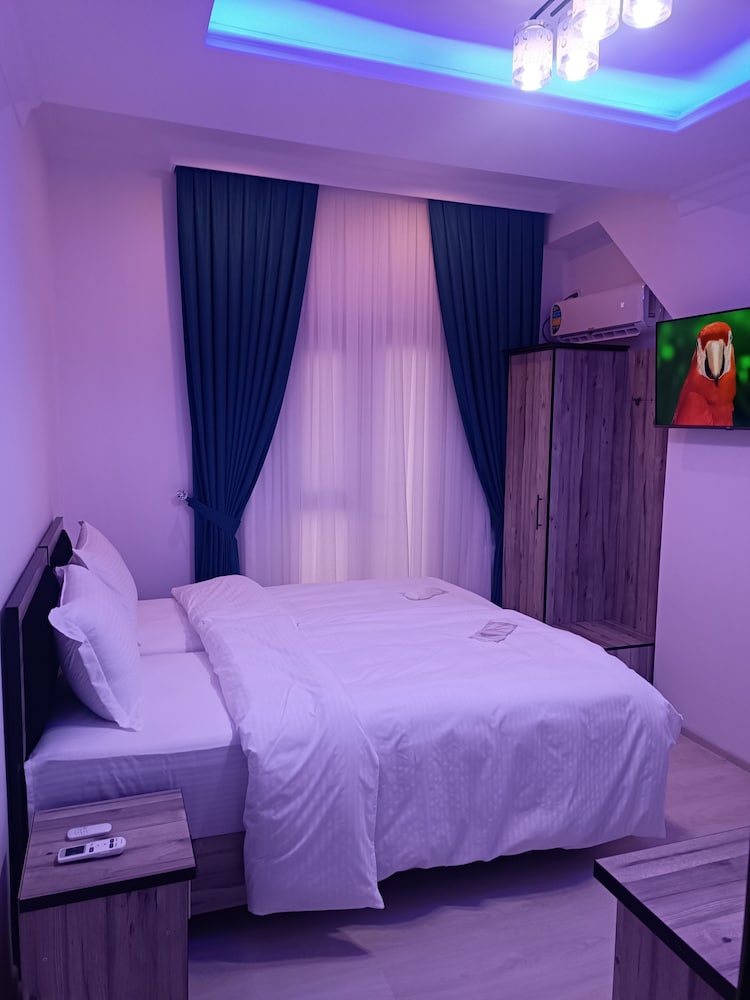 Hotel Muhayyo Guest House