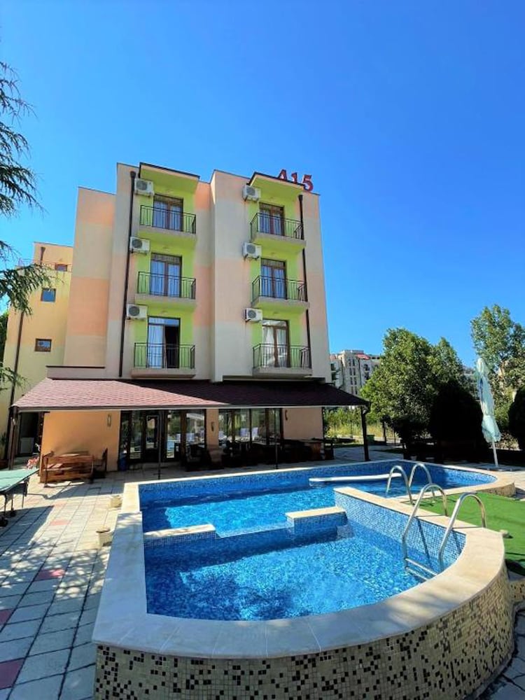 415 Hotel