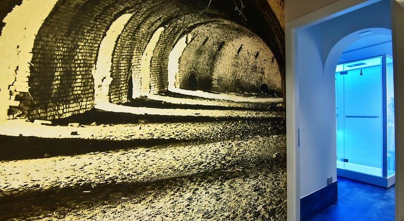 Anfiteatro Le Suites