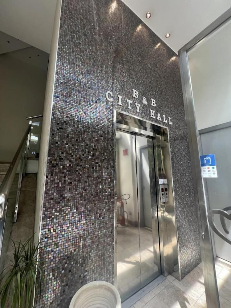 Hotel City Hall