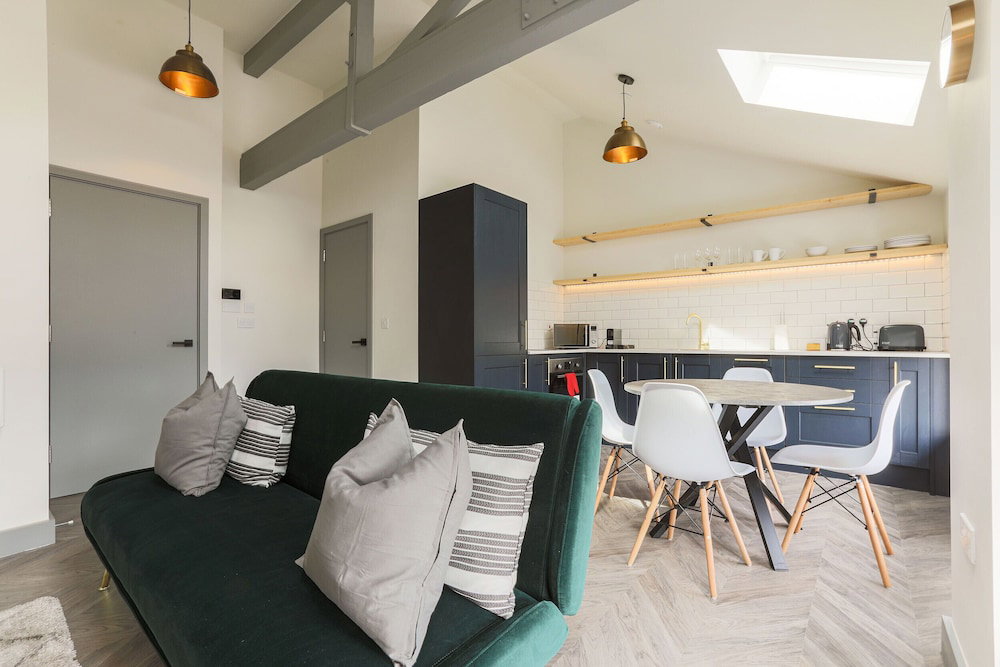 Goodstay Apartments By Urban Space