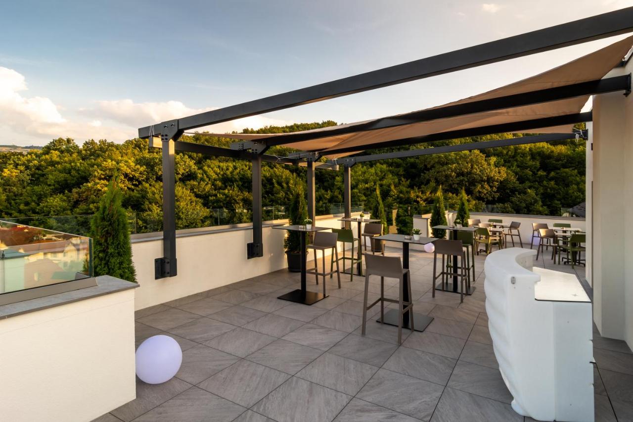Nox Aparthotel