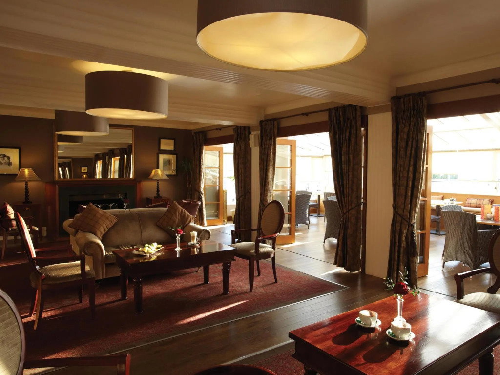 Hotel Buchanan Arms Hotel &Amp; Leisure, Sure Hotel Collection