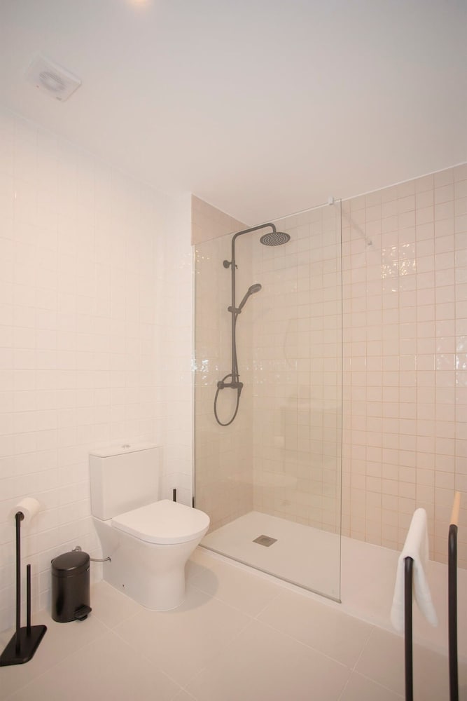 Nax Apartment E By Liiiving