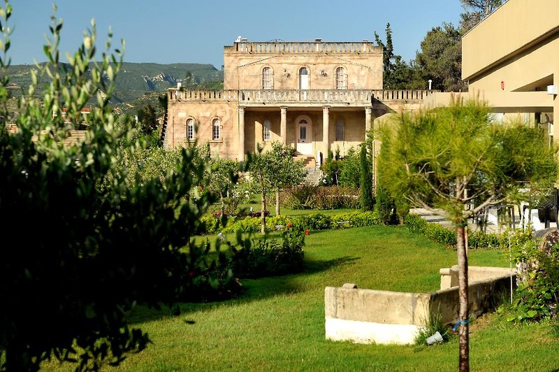 Sikyon Coast Hotel & Resort