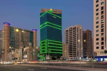 Hotel La Quinta By Wyndham Abu Dhabi Al Wahda